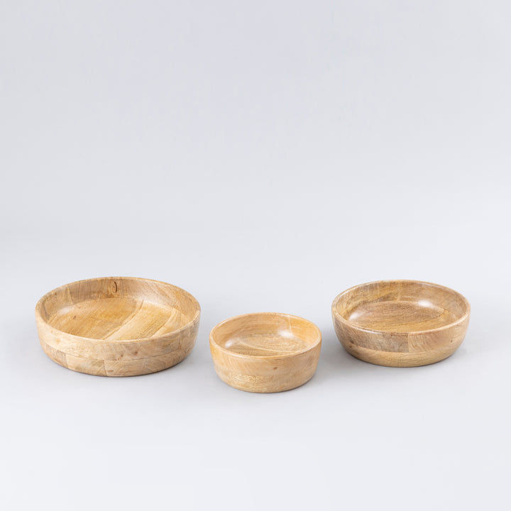 Set of 3 wooden bowls